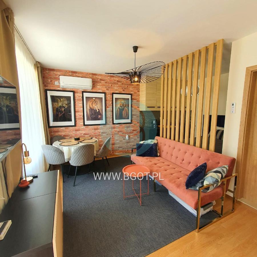 Grand Resort - Imperial Crown Fort Club - Prestige Apartments 埃勒尼特 外观 照片