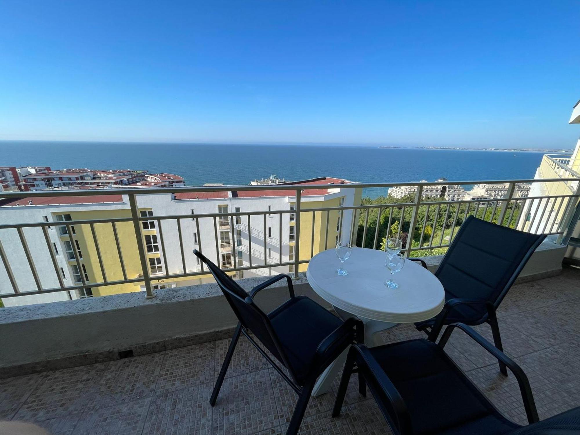 Grand Resort - Imperial Crown Fort Club - Prestige Apartments 埃勒尼特 外观 照片