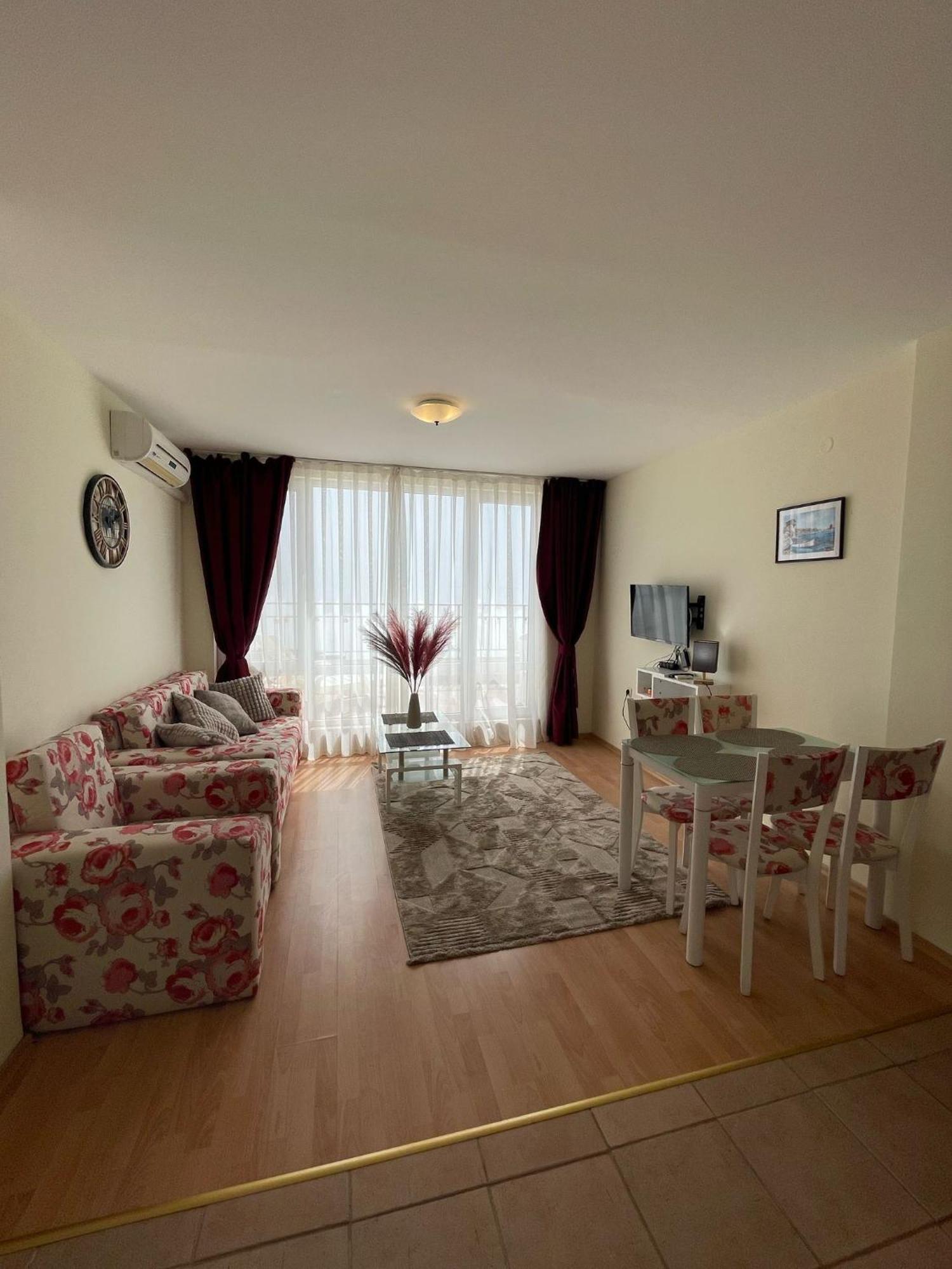 Grand Resort - Imperial Crown Fort Club - Prestige Apartments 埃勒尼特 客房 照片